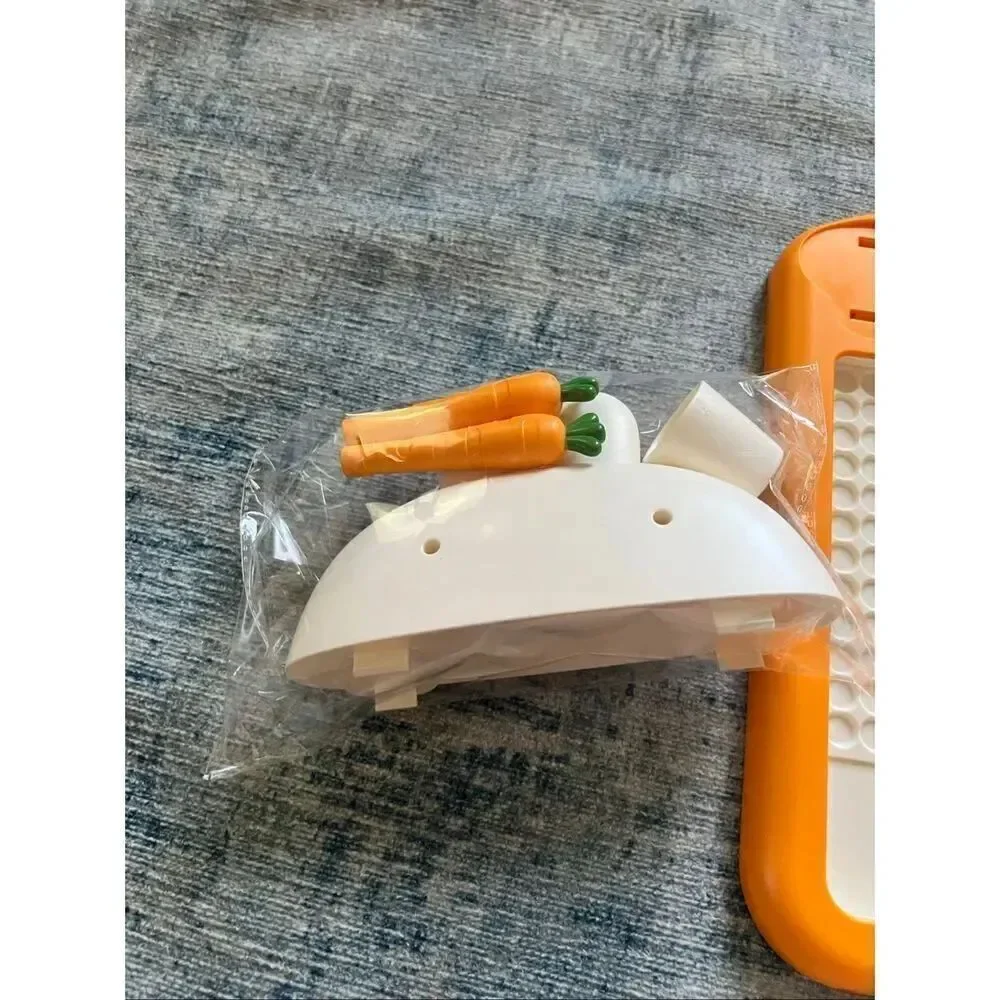 NIB! Skirtoy Bunny Rabbit Carrots Magnetic Drawing Board Toy